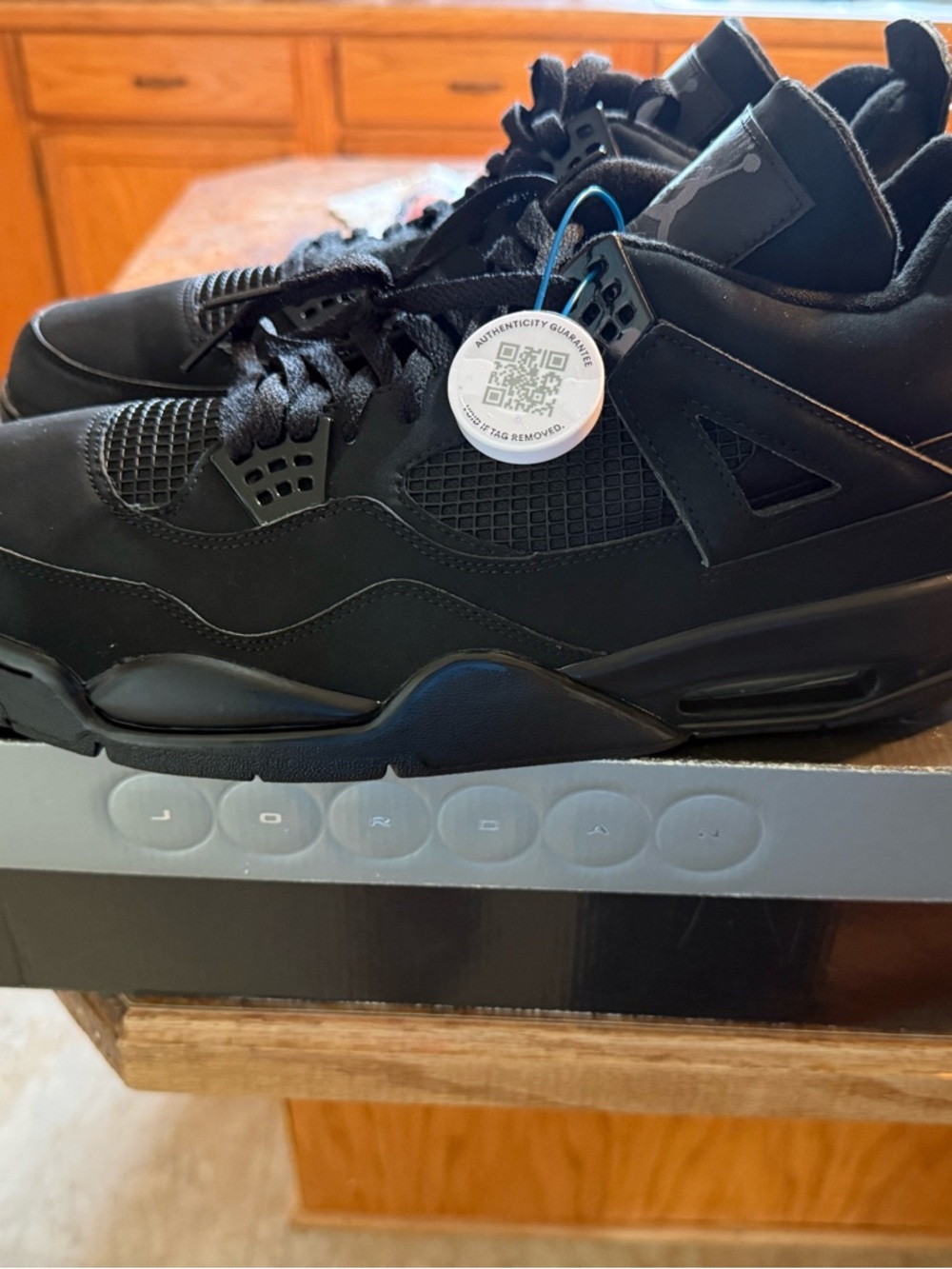 2006 Jordan 4 black cats OG All package with box and “The Shot” poster - Picture 7 of 9